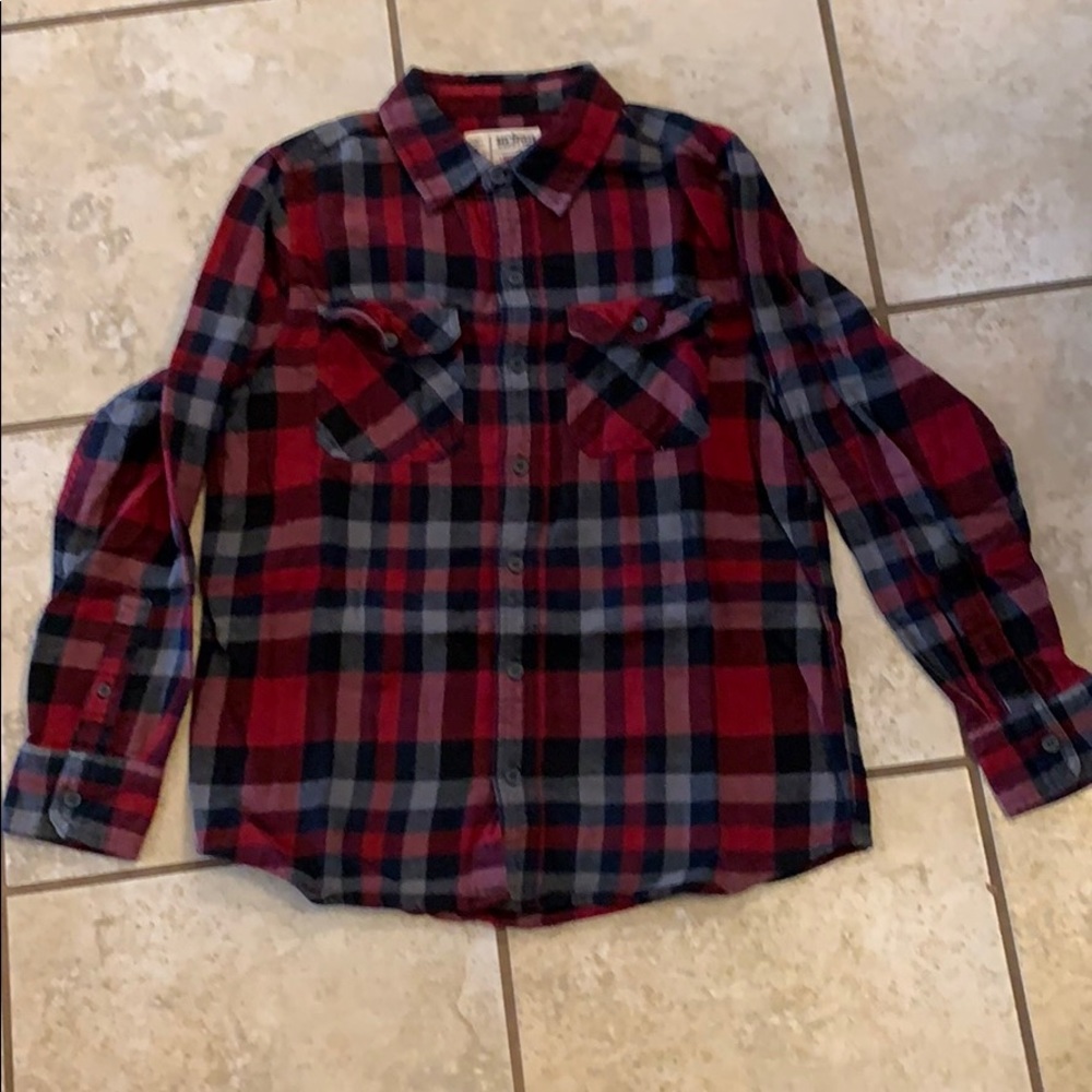 Urban pipeline button down
